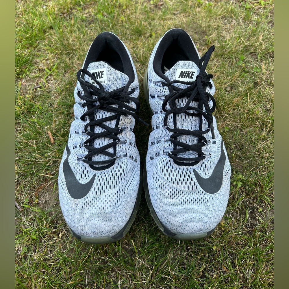 Nike Air Max 2016 in Black White Oreo Shoes Sneakers Men’s size 9.5 806771-101